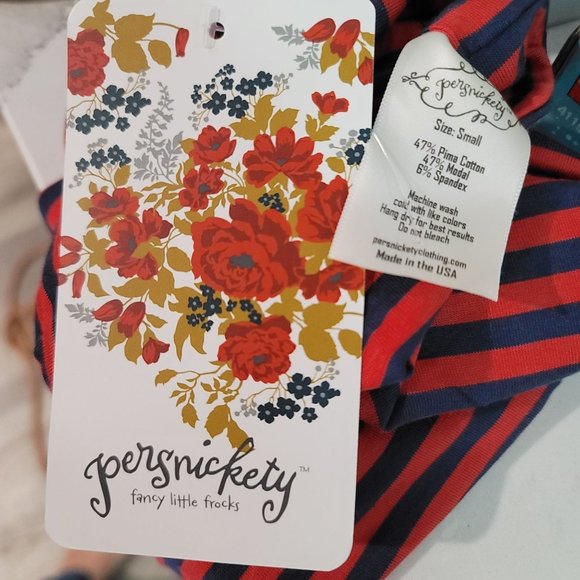 persnickety NWT red & navy blue stripped infinity scarf warm stylish size small - Picture 3 of 3